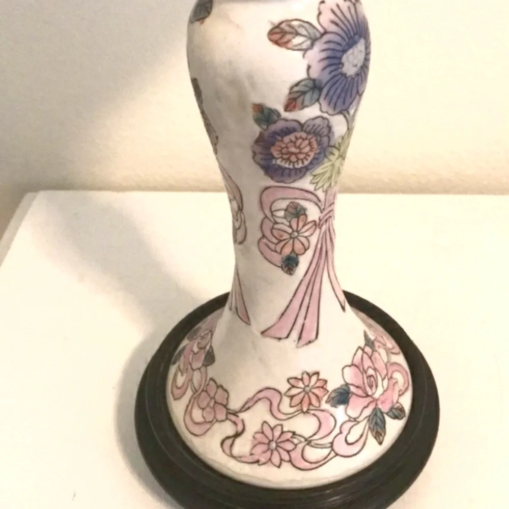 Cottage-core Farmhouse Vintage w/Bow Floral Lamp Final Sale